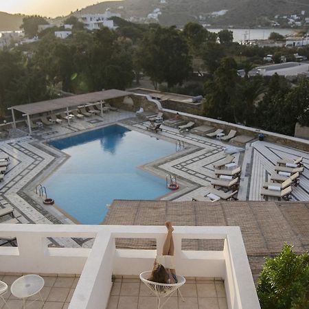 Armadoros Hotel / Ios Backpackers Chora Exterior foto