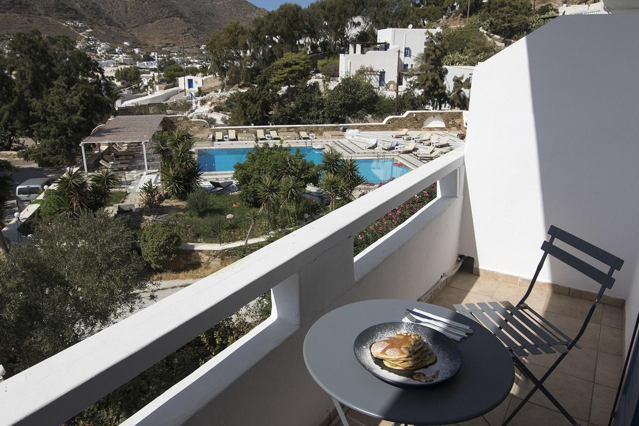 Armadoros Hotel / Ios Backpackers Chora Exterior foto