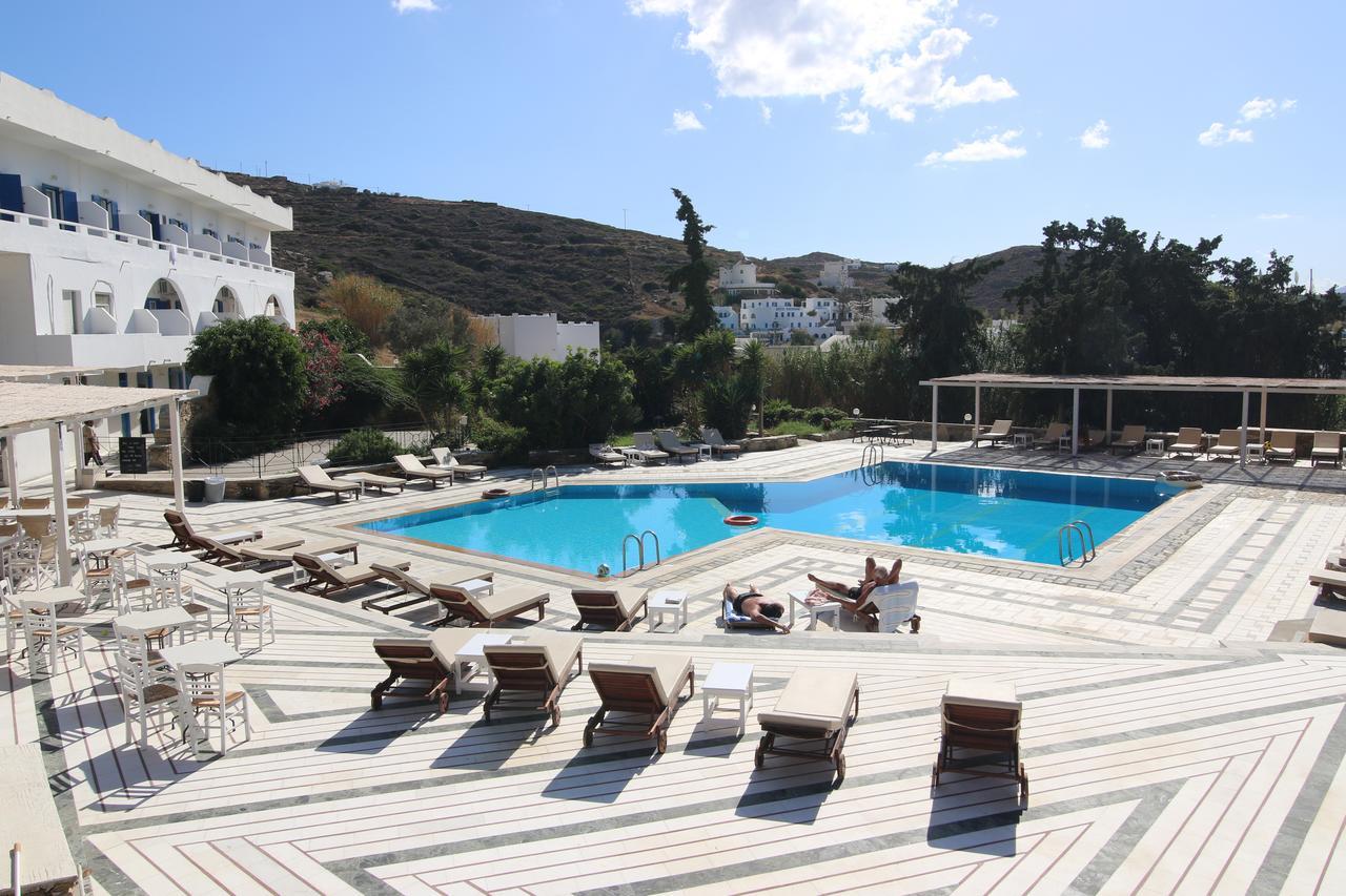 Armadoros Hotel / Ios Backpackers Chora Exterior foto