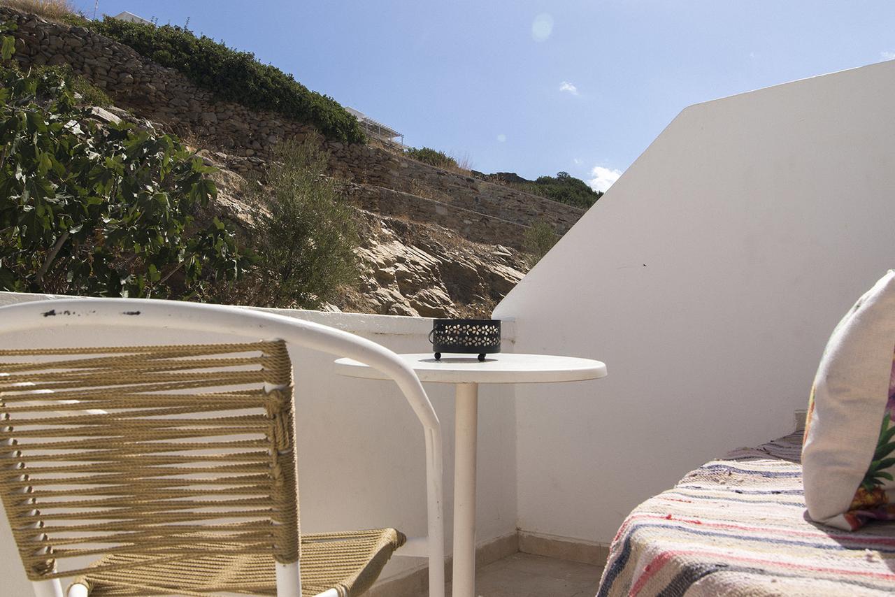 Armadoros Hotel / Ios Backpackers Chora Exterior foto