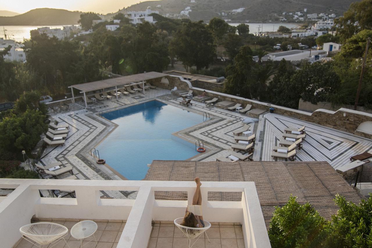 Armadoros Hotel / Ios Backpackers Chora Exterior foto